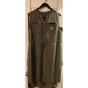 Sleeveless high to low